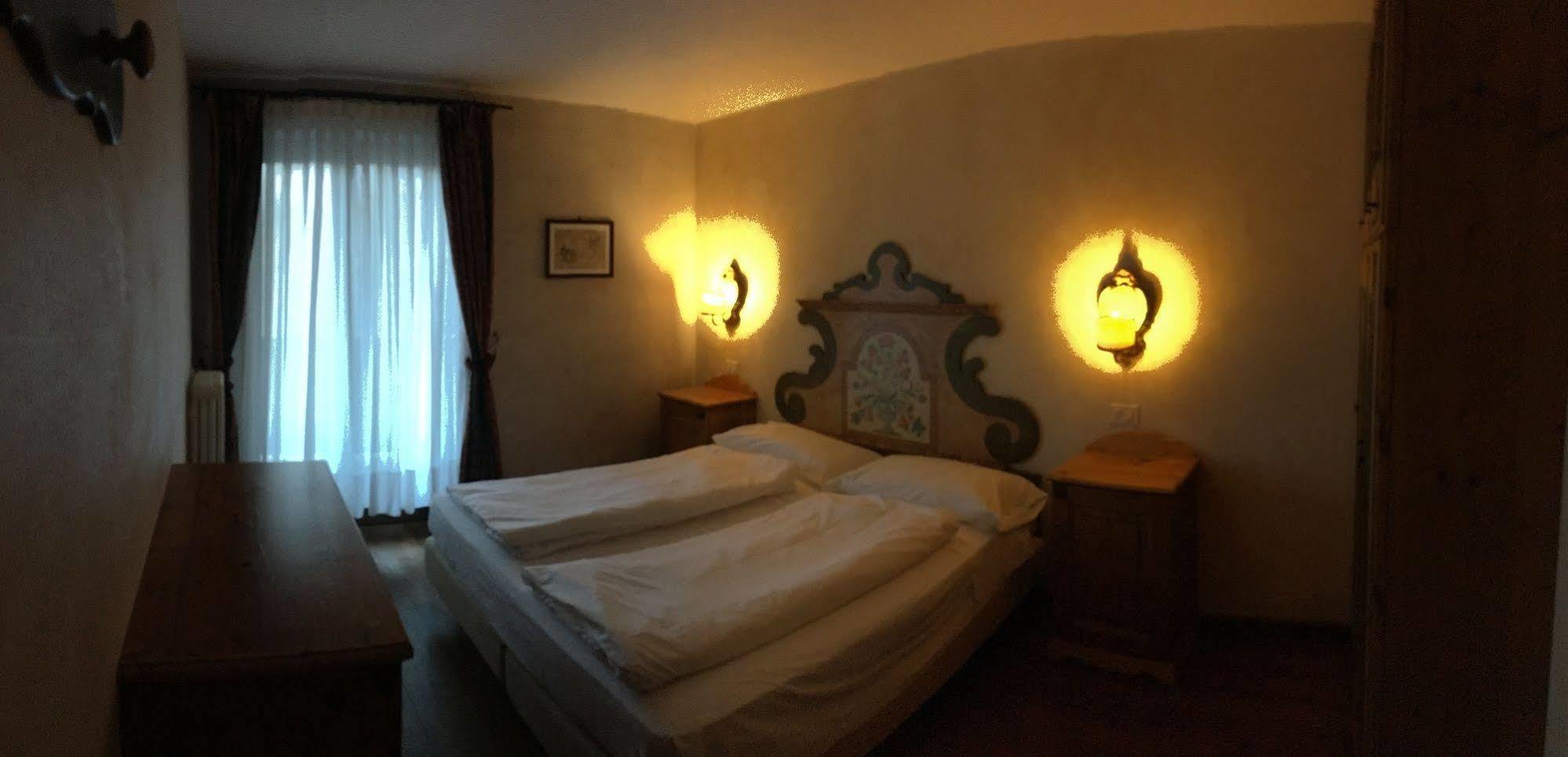 Hotel Perla Madonna di Campiglio Exterior photo