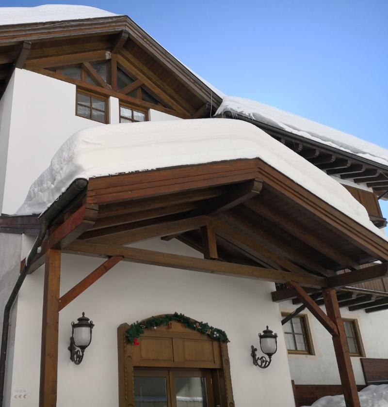 Hotel Perla Madonna di Campiglio Exterior photo